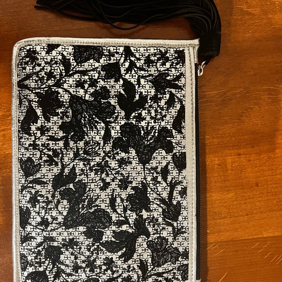 Sam Edelman Clutch - Picture 2 of 8